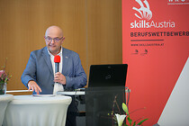 019 IMG_0697.jpg